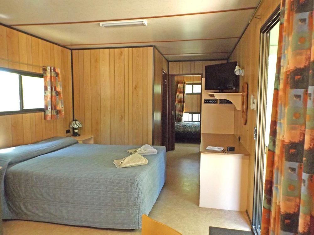 Adelaide Caravan Park - Aspen Holiday Parks エクステリア 写真