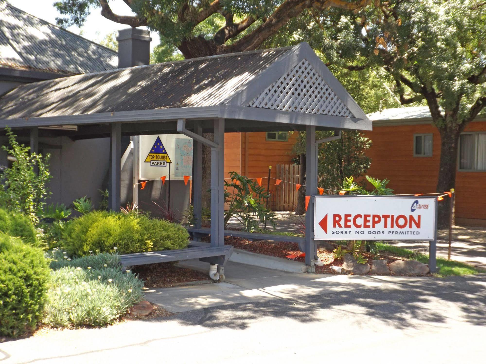 Adelaide Caravan Park - Aspen Holiday Parks エクステリア 写真