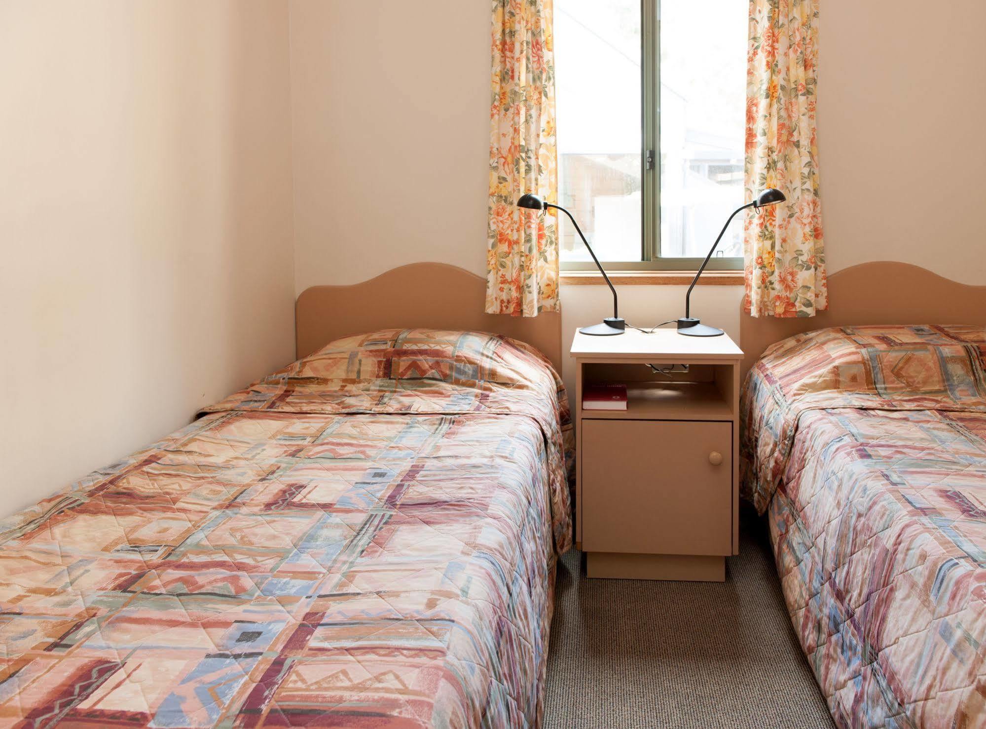 Adelaide Caravan Park - Aspen Holiday Parks エクステリア 写真
