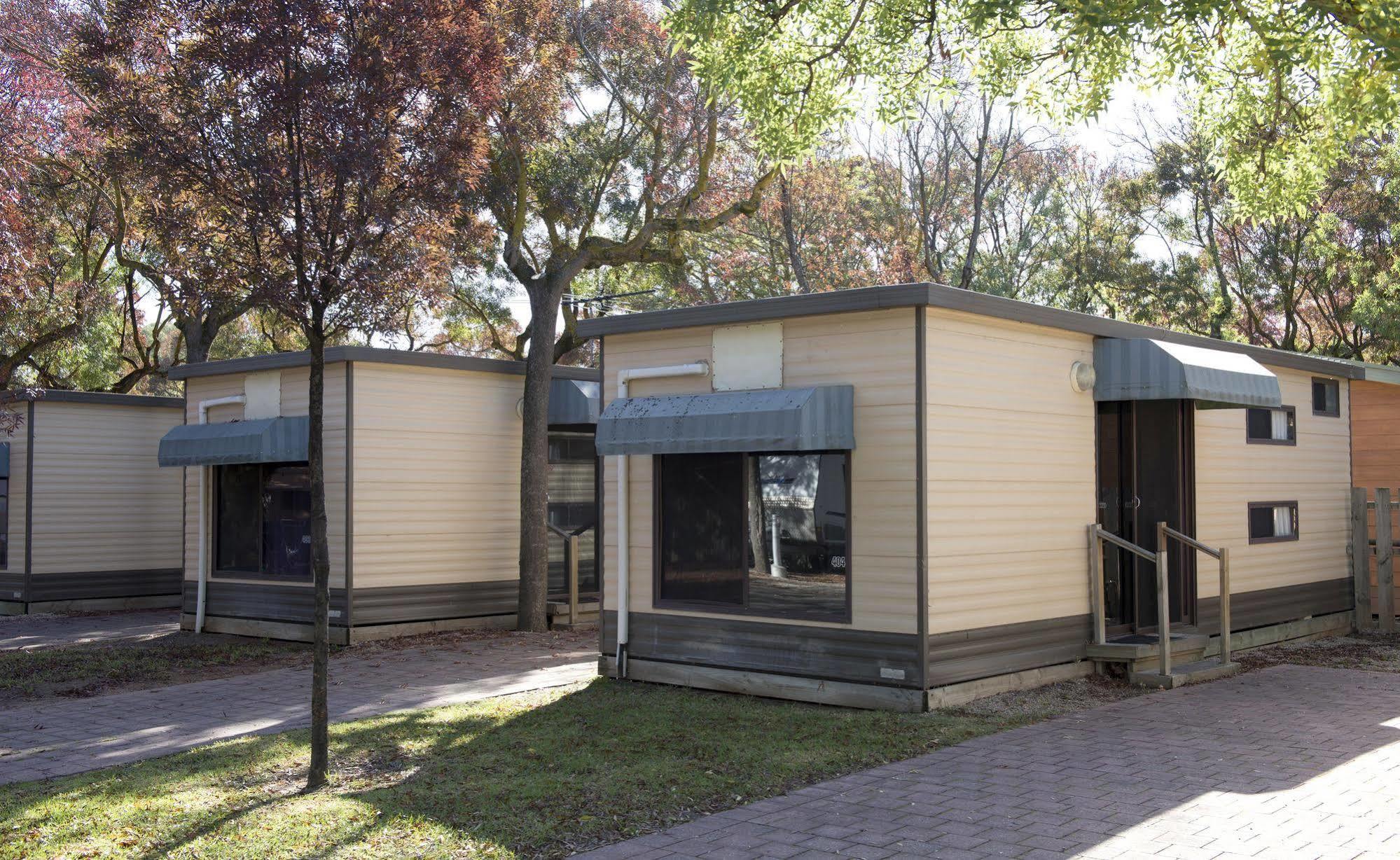 Adelaide Caravan Park - Aspen Holiday Parks エクステリア 写真